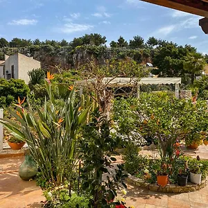 Arte Povera In Idyllischem Naturreservat Ferienhaus Custonaci